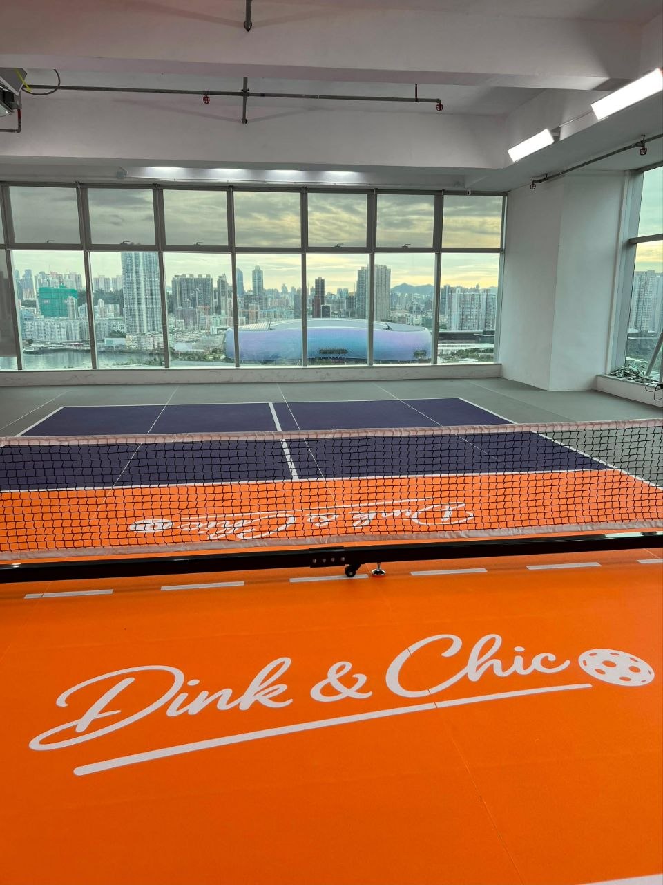 Tournament-grade Arronax net and the orange kitchen