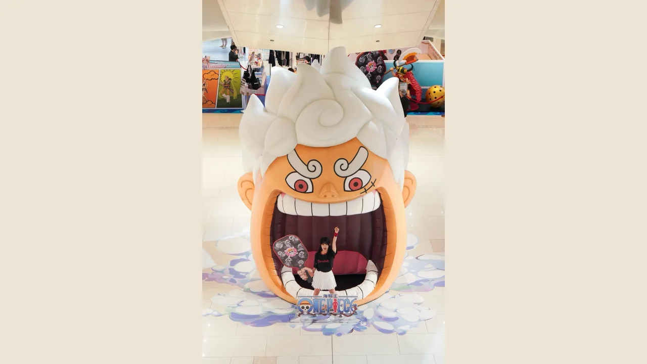 Giant Gear 5 Luffy photo spot at the One Piece pickleball pop-up in MegaBox