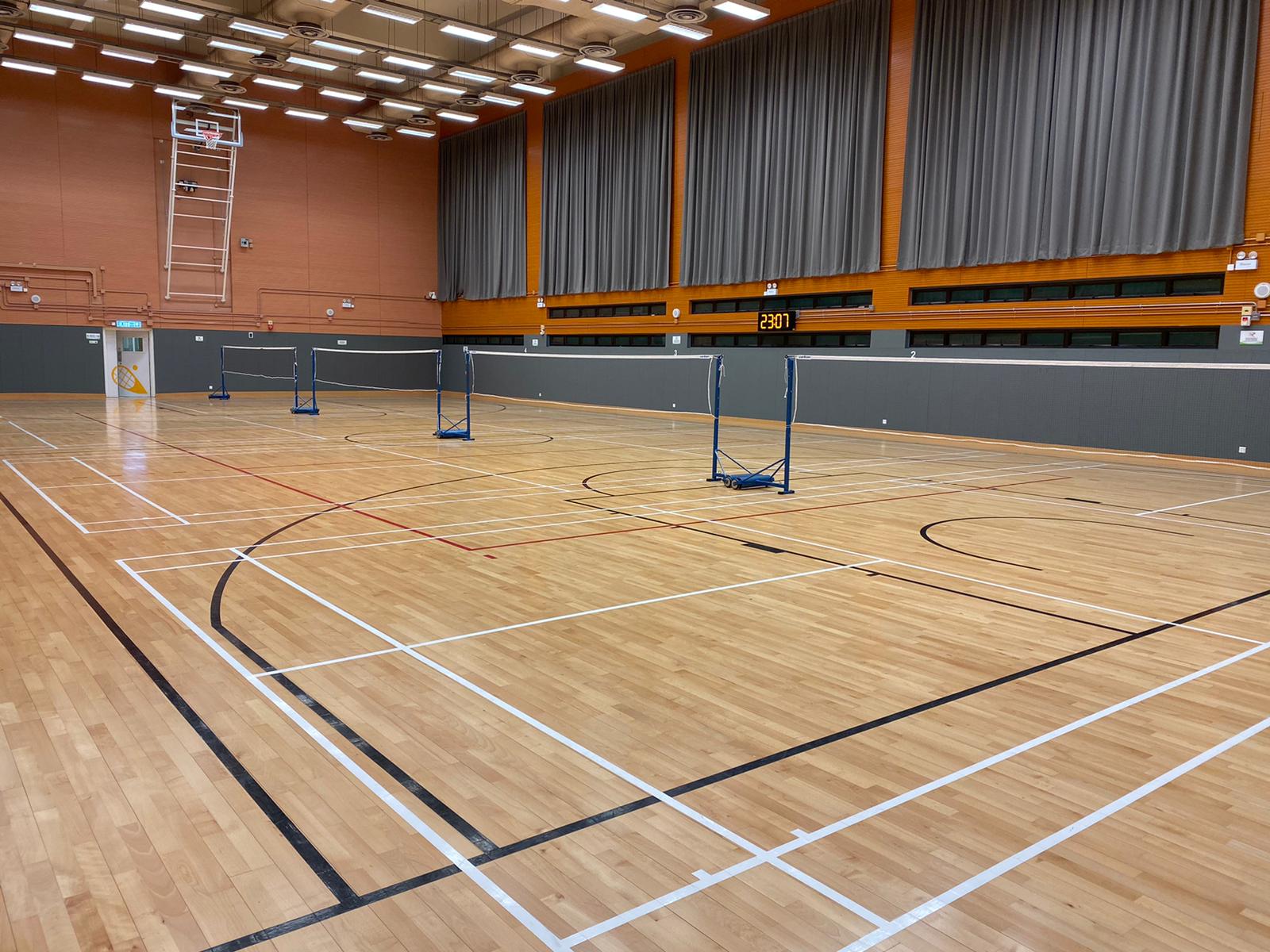 Quarry Bay Sports Centre (LCSD)